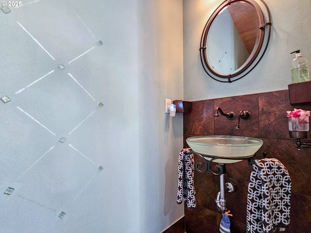 10059 Sw 57TH Pl, Portland, OR 97219