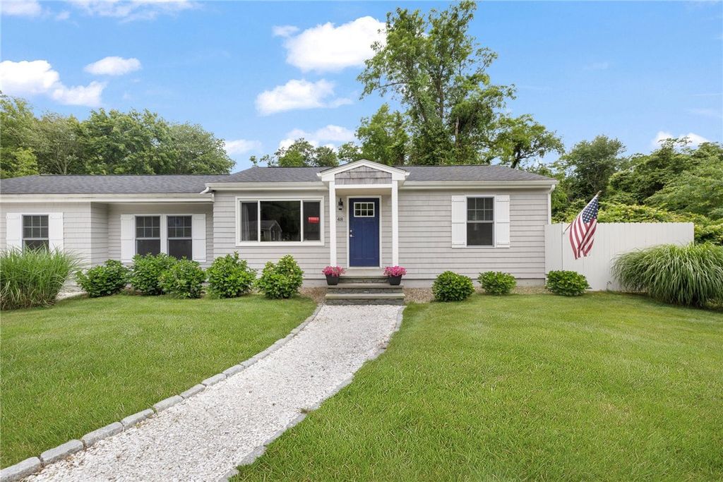 48 Foddering Farm Road, Narragansett, RI 02882