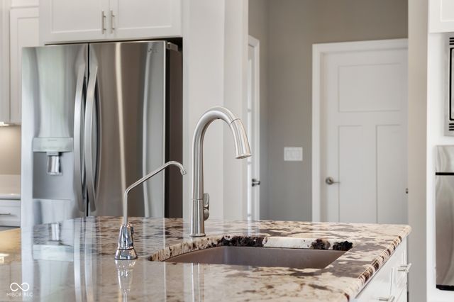 888 Westcreek Drive, Columbus, IN 47201