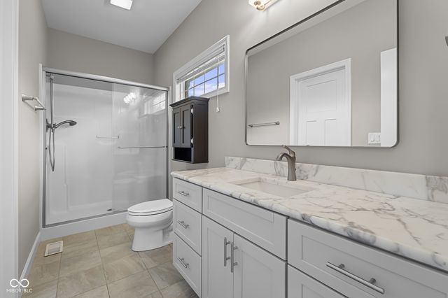 888 Westcreek Drive, Columbus, IN 47201