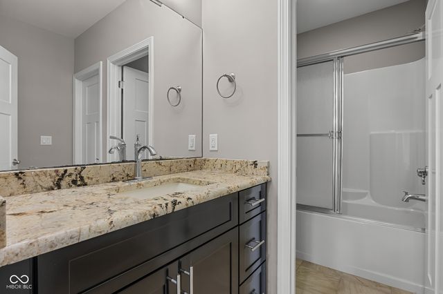 888 Westcreek Drive, Columbus, IN 47201