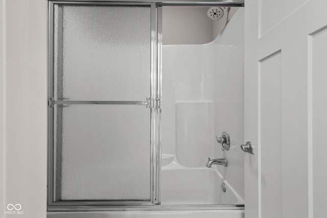 888 Westcreek Drive, Columbus, IN 47201