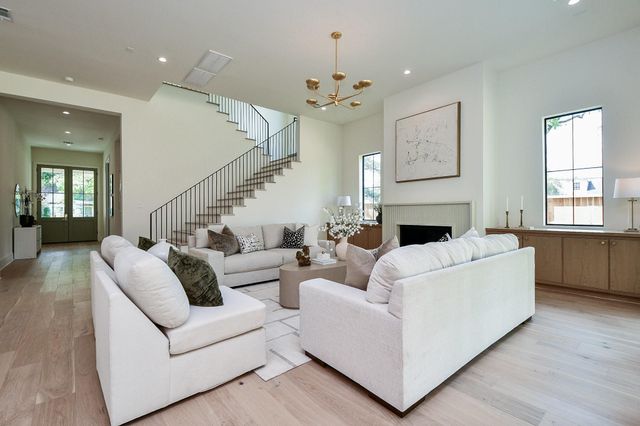 336 W 32nd Street, Houston, TX 77018
