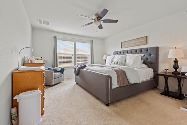 1809 Waggoner Drive, Aubrey, TX 76227