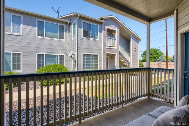 8365 Pebble Creek Way 104, Littleton, CO 80126