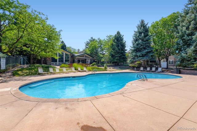 8365 Pebble Creek Way 104, Littleton, CO 80126