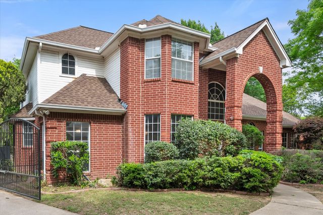 6519 Redstone Court, Arlington, TX 76001