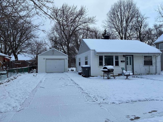 730 W Wolf Avenue, Elkhart, IN 46516
