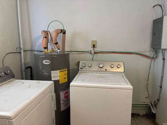 730 W Wolf Avenue, Elkhart, IN 46516