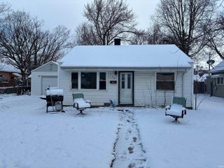 730 W Wolf Avenue, Elkhart, IN 46516
