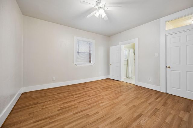2010 Crocker Street, Houston, TX 77006