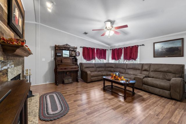 7105 Mount Zion Road, New Waverly, TX 77358