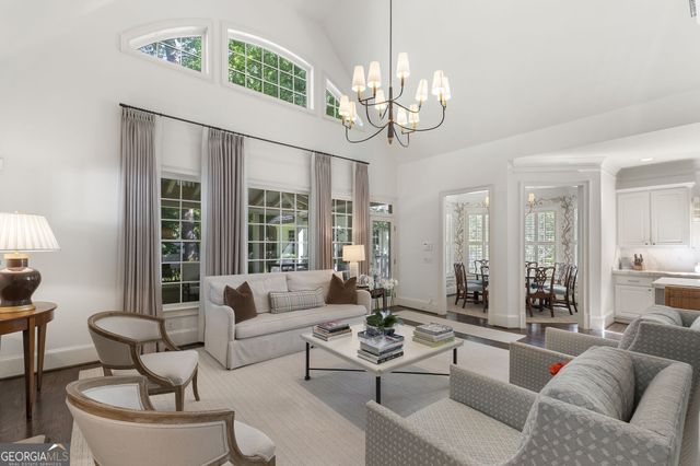 720 E Paces Ferry Road, Atlanta, GA 30305