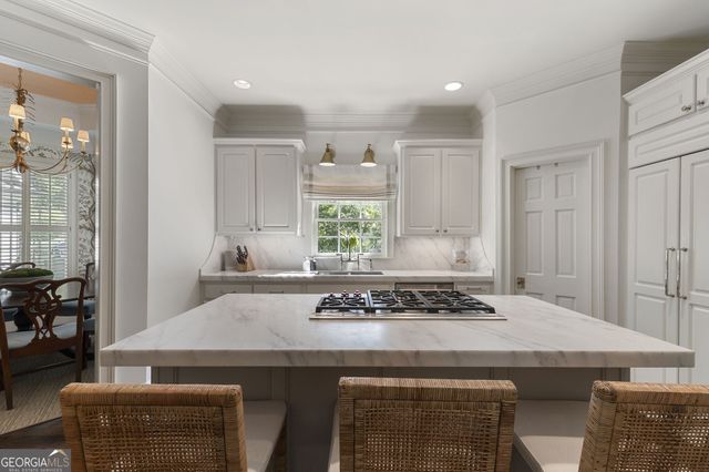 720 E Paces Ferry Road, Atlanta, GA 30305