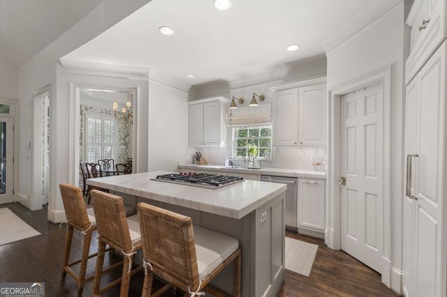 720 E Paces Ferry Road, Atlanta, GA 30305