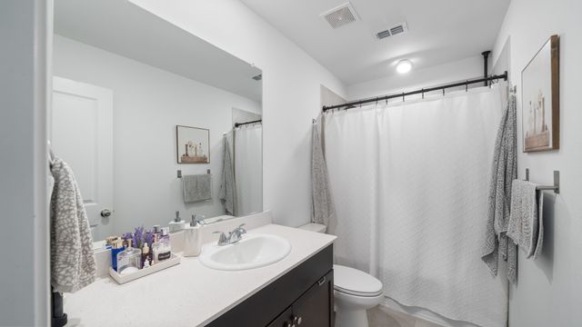6212 Unbridled Drive, Forney, TX 75126