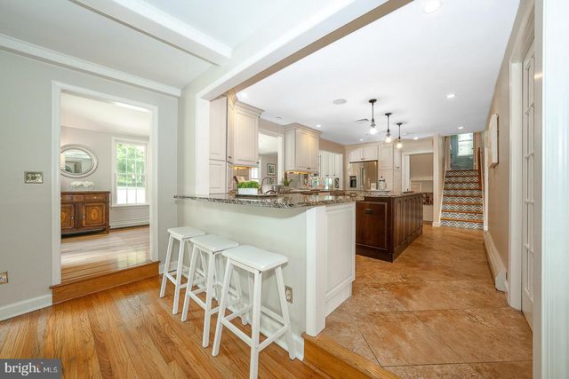 213 N FAIRFIELD RD, Devon, PA 19333