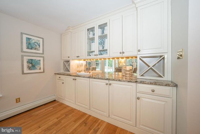 213 N FAIRFIELD RD, Devon, PA 19333