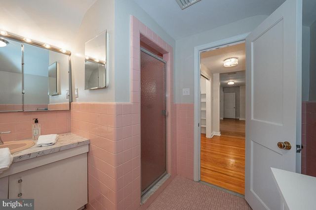 213 N FAIRFIELD RD, Devon, PA 19333