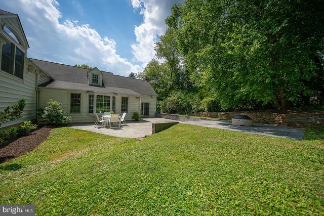 213 N FAIRFIELD RD, Devon, PA 19333