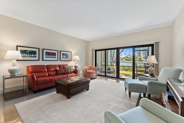 1301 N Riverside Drive 10, Pompano Beach, FL 33062