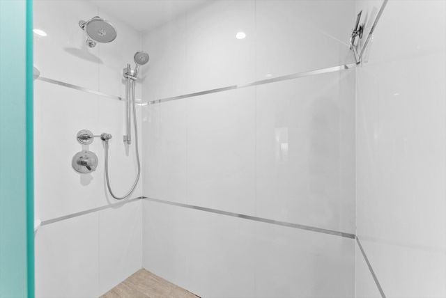 1301 N Riverside Drive 10, Pompano Beach, FL 33062