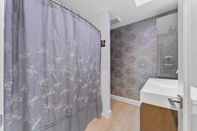 1301 N Riverside Drive 10, Pompano Beach, FL 33062