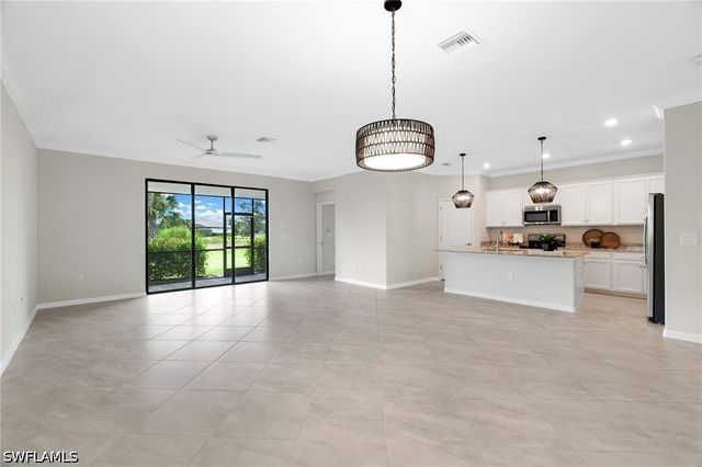 19752 The Place BLVD, Estero, FL 33928