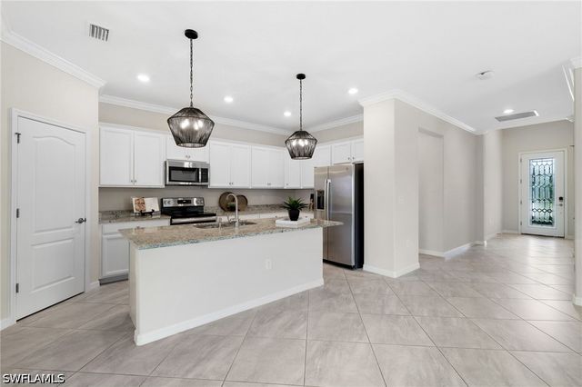 19752 The Place BLVD, Estero, FL 33928