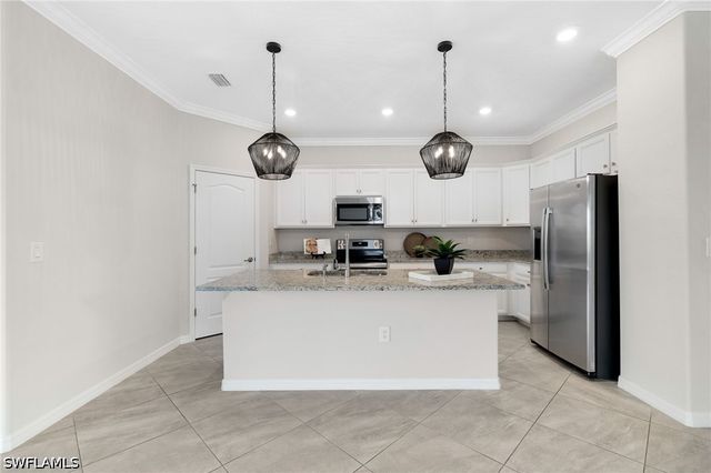19752 The Place BLVD, Estero, FL 33928