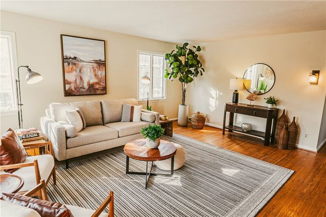 117 Torrington Drive, Brighton, NY 14618