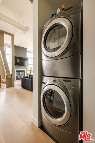 1912 Broadway 205, Santa Monica, CA 90404