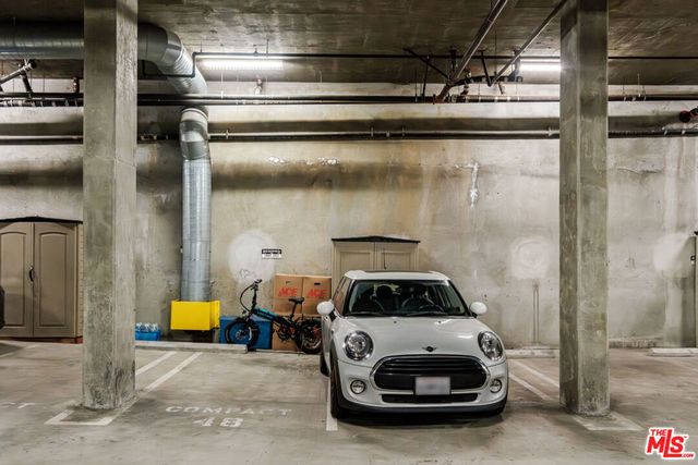 1912 Broadway 205, Santa Monica, CA 90404