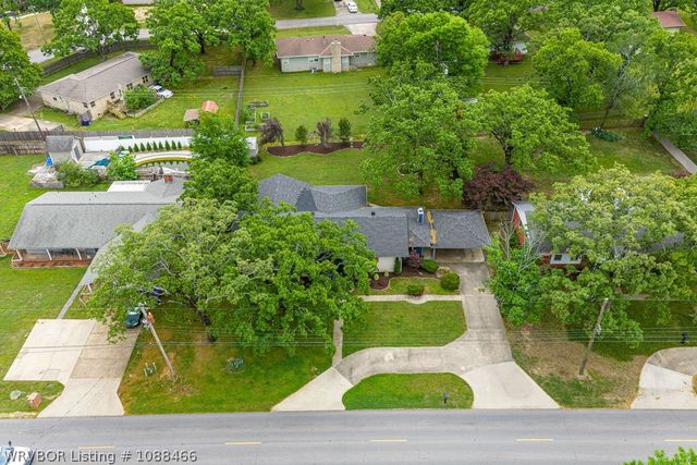 5516 Country Club Avenue, Fort Smith, AR 72903
