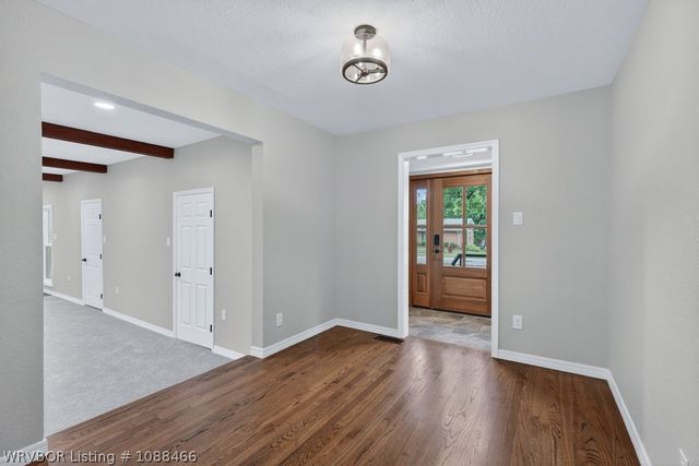 5516 Country Club Avenue, Fort Smith, AR 72903