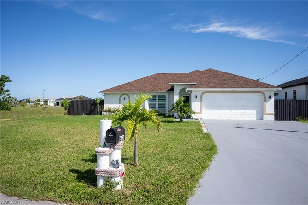 4623 Jacaranda PKWY W, CAPE CORAL, FL 33993 — photo 2