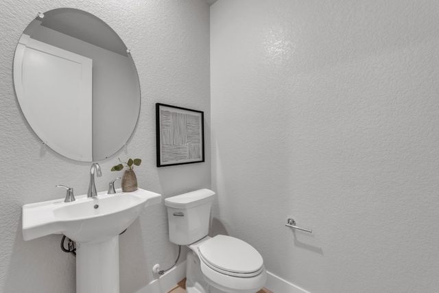 3653 Manzanita Way, Folsom, CA 95630