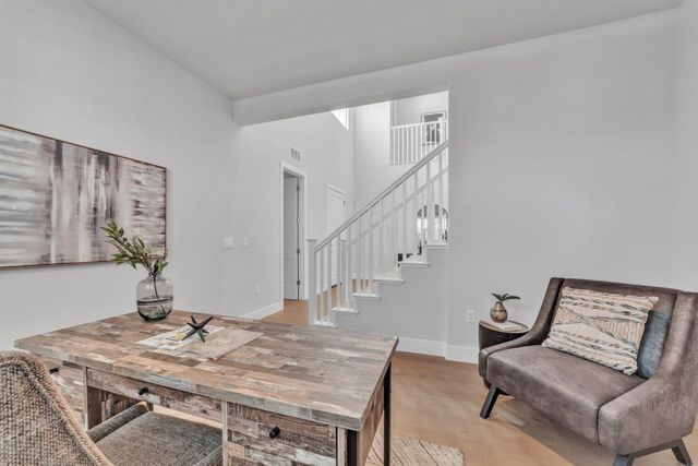 3653 Manzanita Way, Folsom, CA 95630