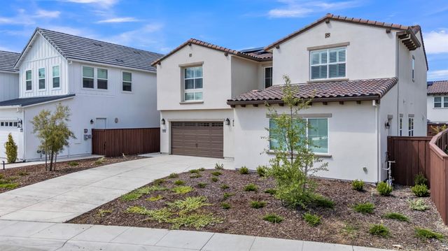 3653 Manzanita Way, Folsom, CA 95630