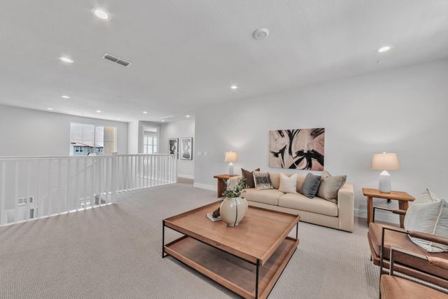 3653 Manzanita Way, Folsom, CA 95630