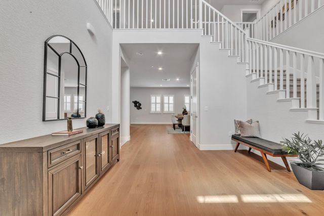 3653 Manzanita Way, Folsom, CA 95630