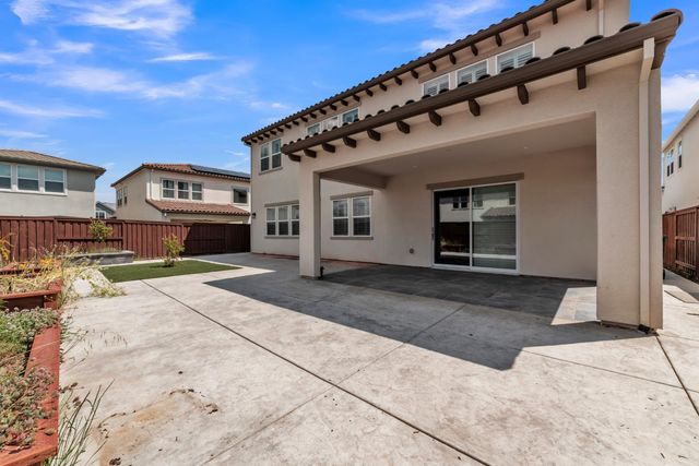 3653 Manzanita Way, Folsom, CA 95630
