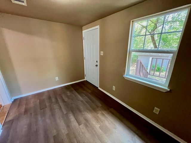 7412 Davenport Avenue, Fort Worth, TX 76116