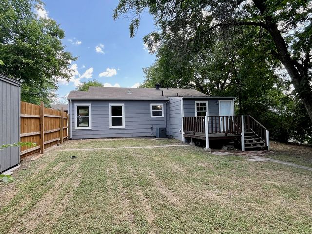 7412 Davenport Avenue, Fort Worth, TX 76116