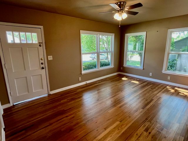 7412 Davenport Avenue, Fort Worth, TX 76116