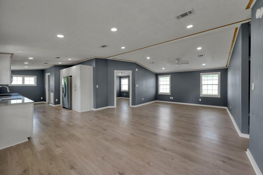 15651 Schank Road, Conroe, TX 77306