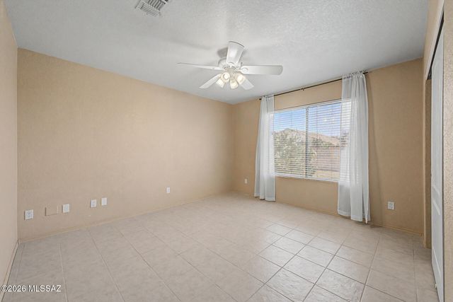 10164 E Falcon Point Drive, Tucson, AZ 85730