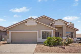10164 E Falcon Point Drive, Tucson, AZ 85730
