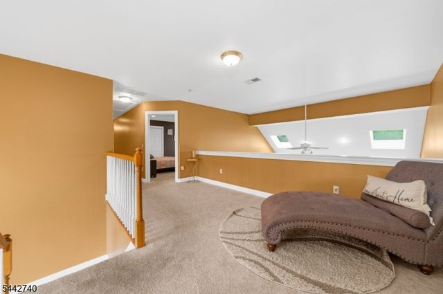 3 Regal Way, Raritan Twp., NJ 08822