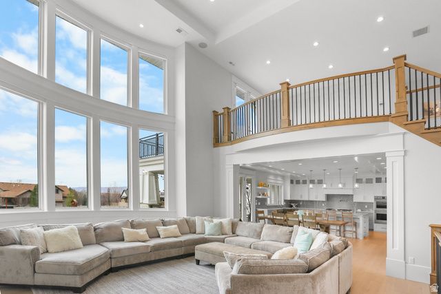 1354 S 800 E, Mapleton, UT 84664